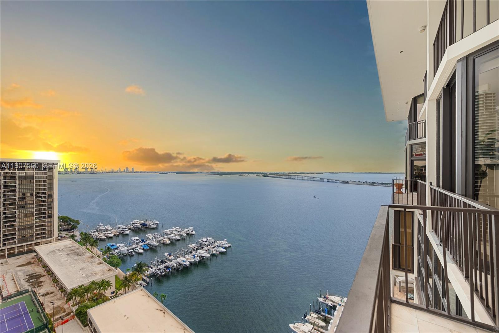 1925 Brickell Ave Unit: DPH3/4