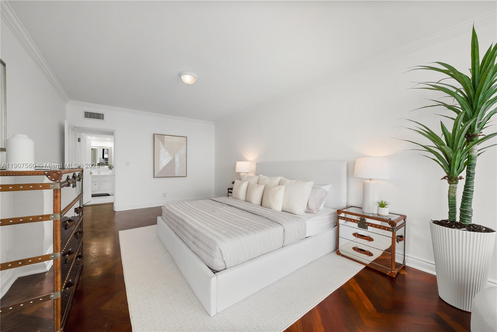 1925 Brickell Ave Unit: DPH3/4