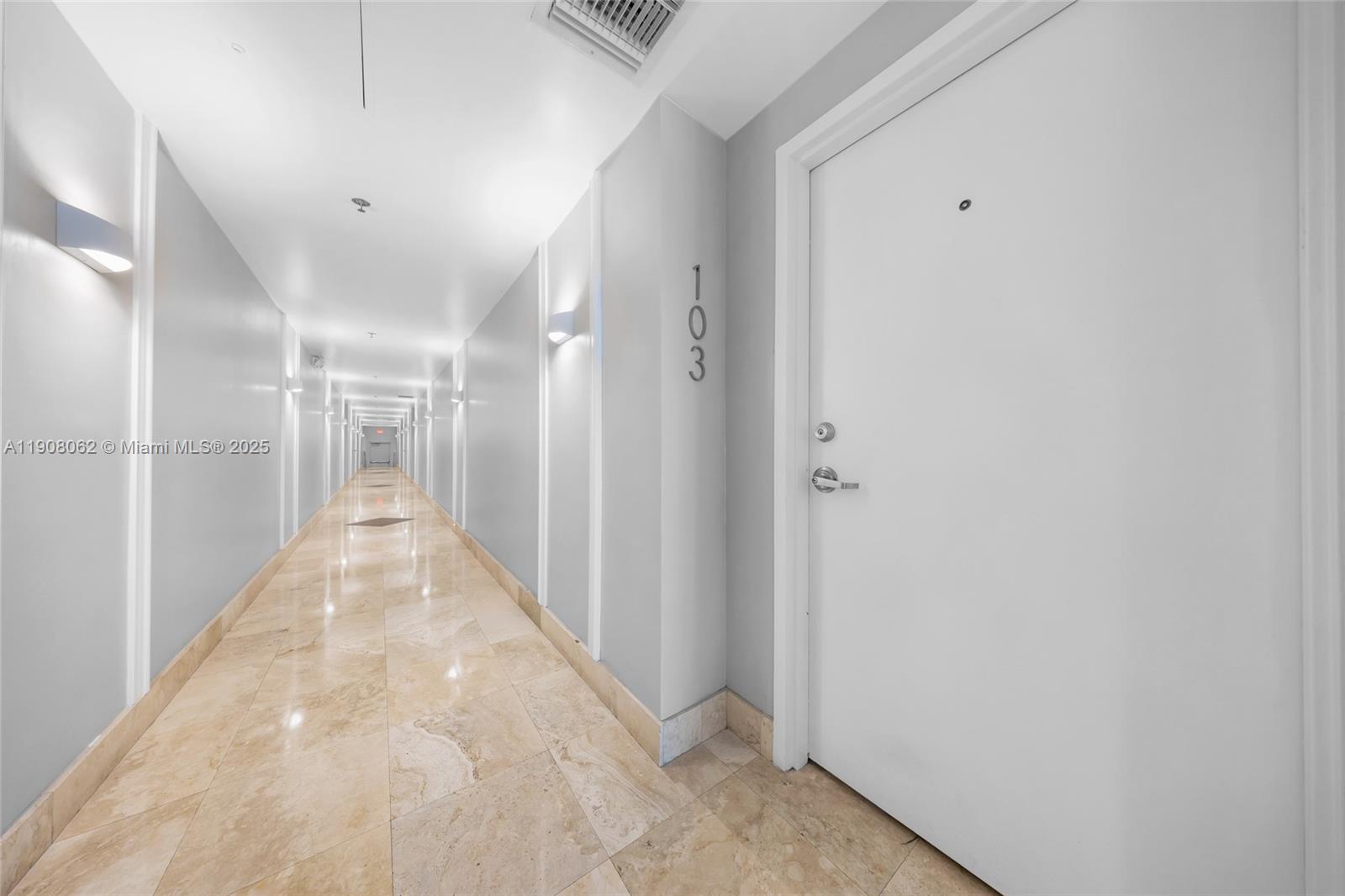 1545 Jefferson Ave # 103