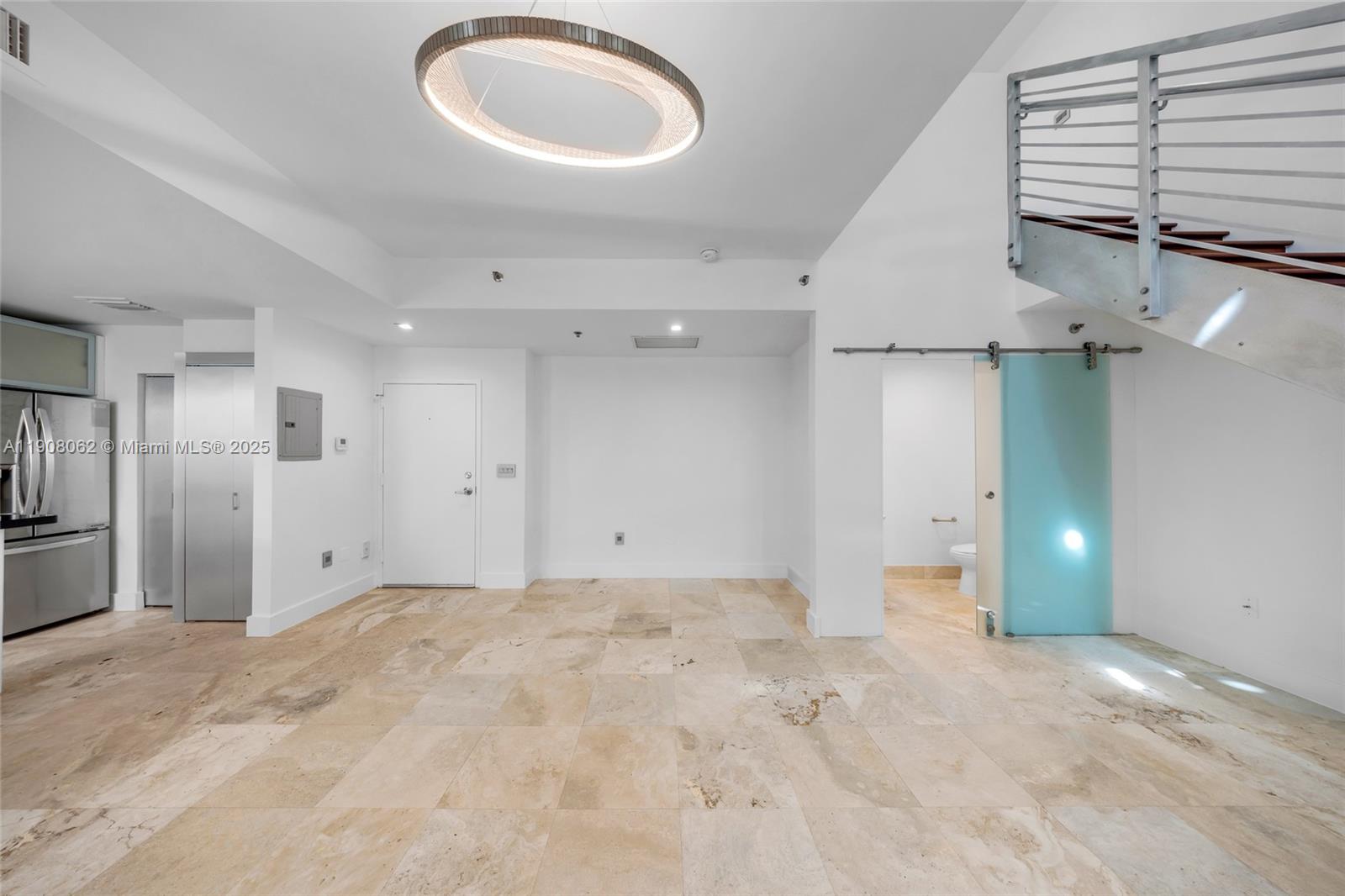 1545 Jefferson Ave # 103