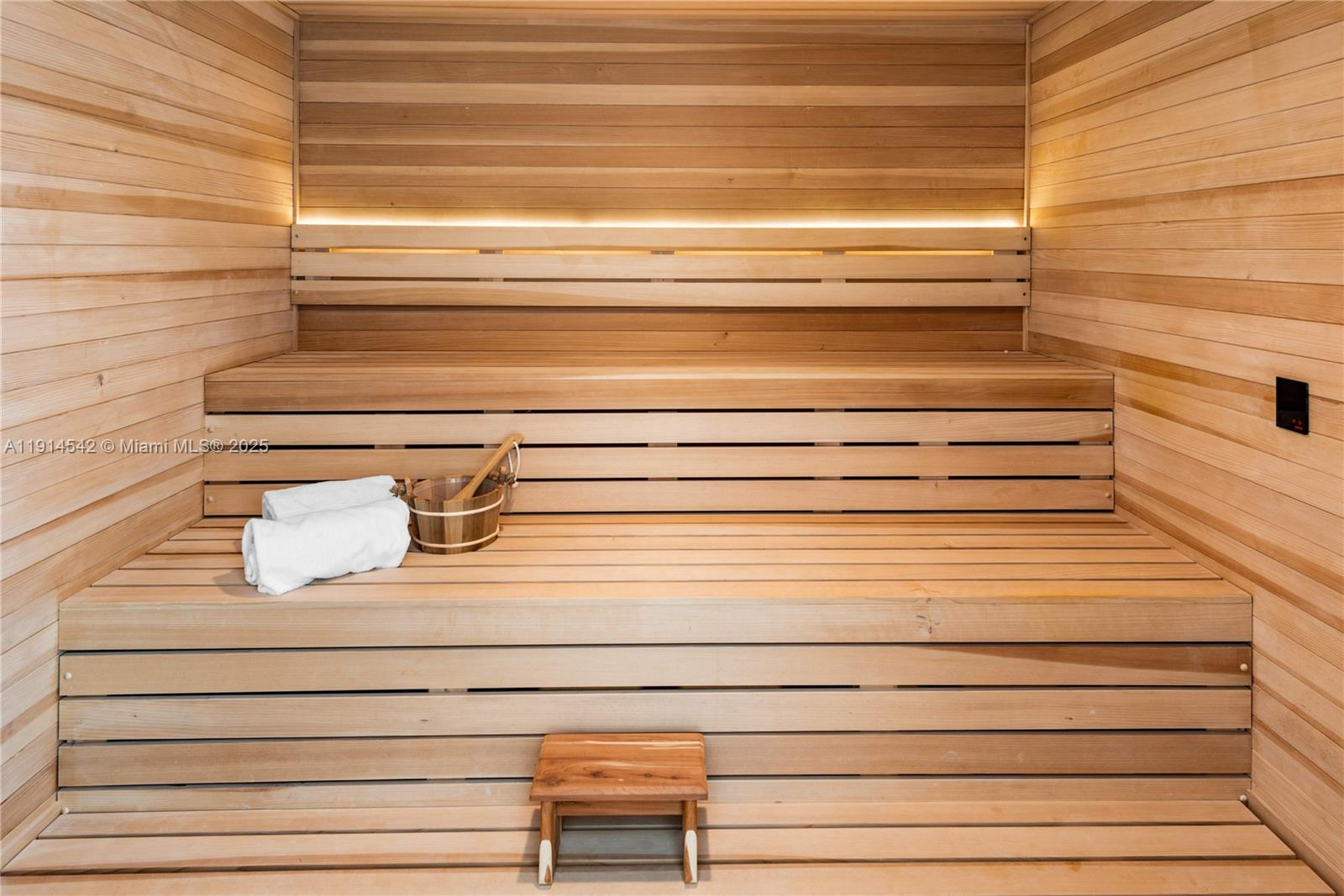 17901 Collins Ave Unit: TS3405/07