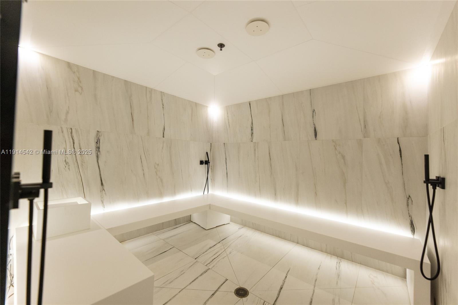 17901 Collins Ave Unit: TS3405/07