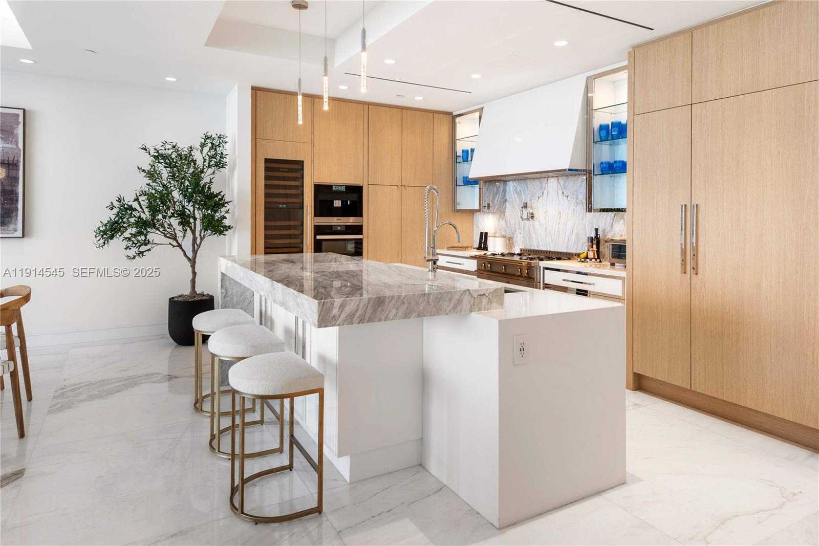 17901 Collins Ave Unit: TS3406