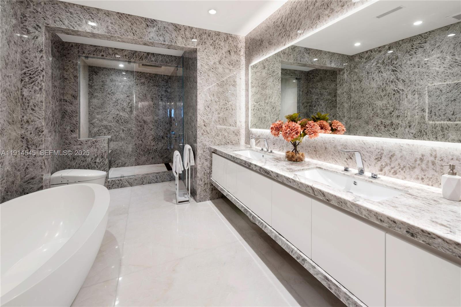 17901 Collins Ave Unit: TS3406