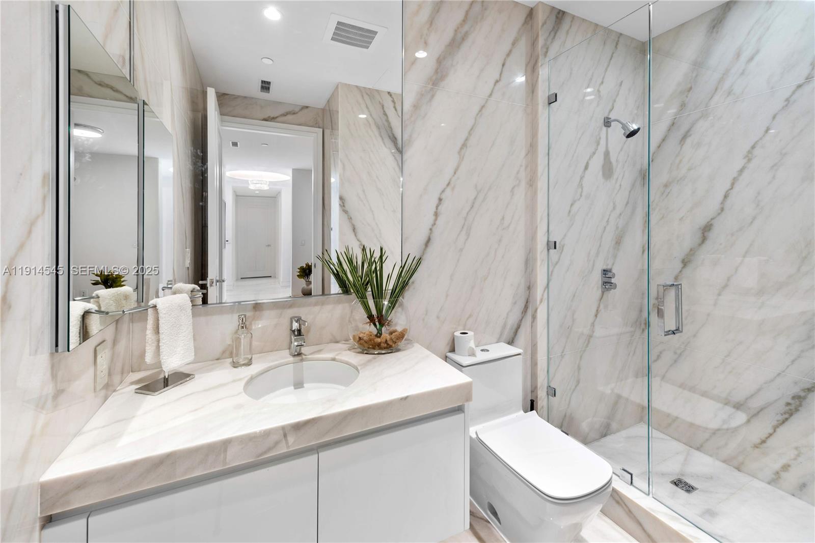 17901 Collins Ave Unit: TS3406