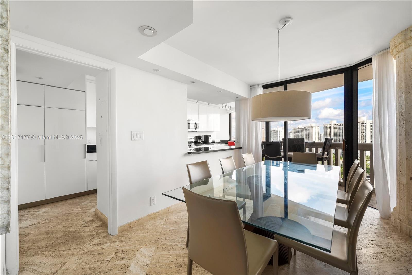 1000 W Island Blvd # 2407