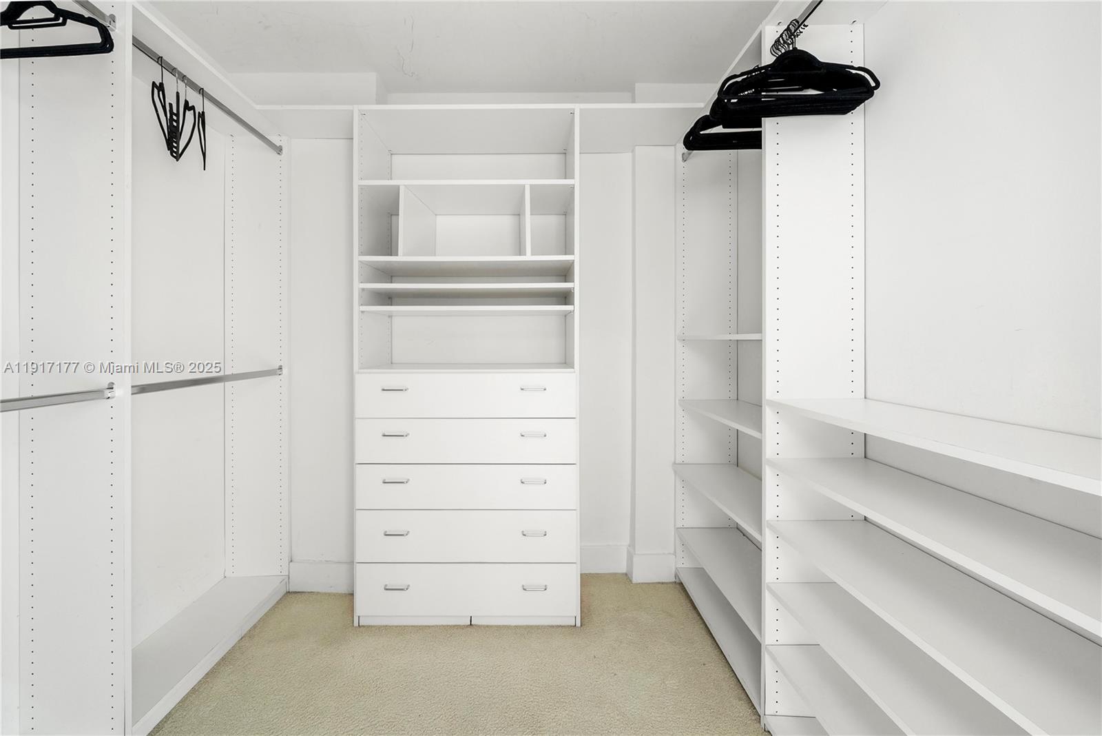 1000 W Island Blvd # 2407