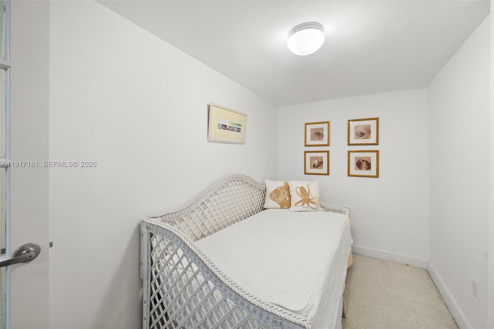 2555 Collins Ave # 805