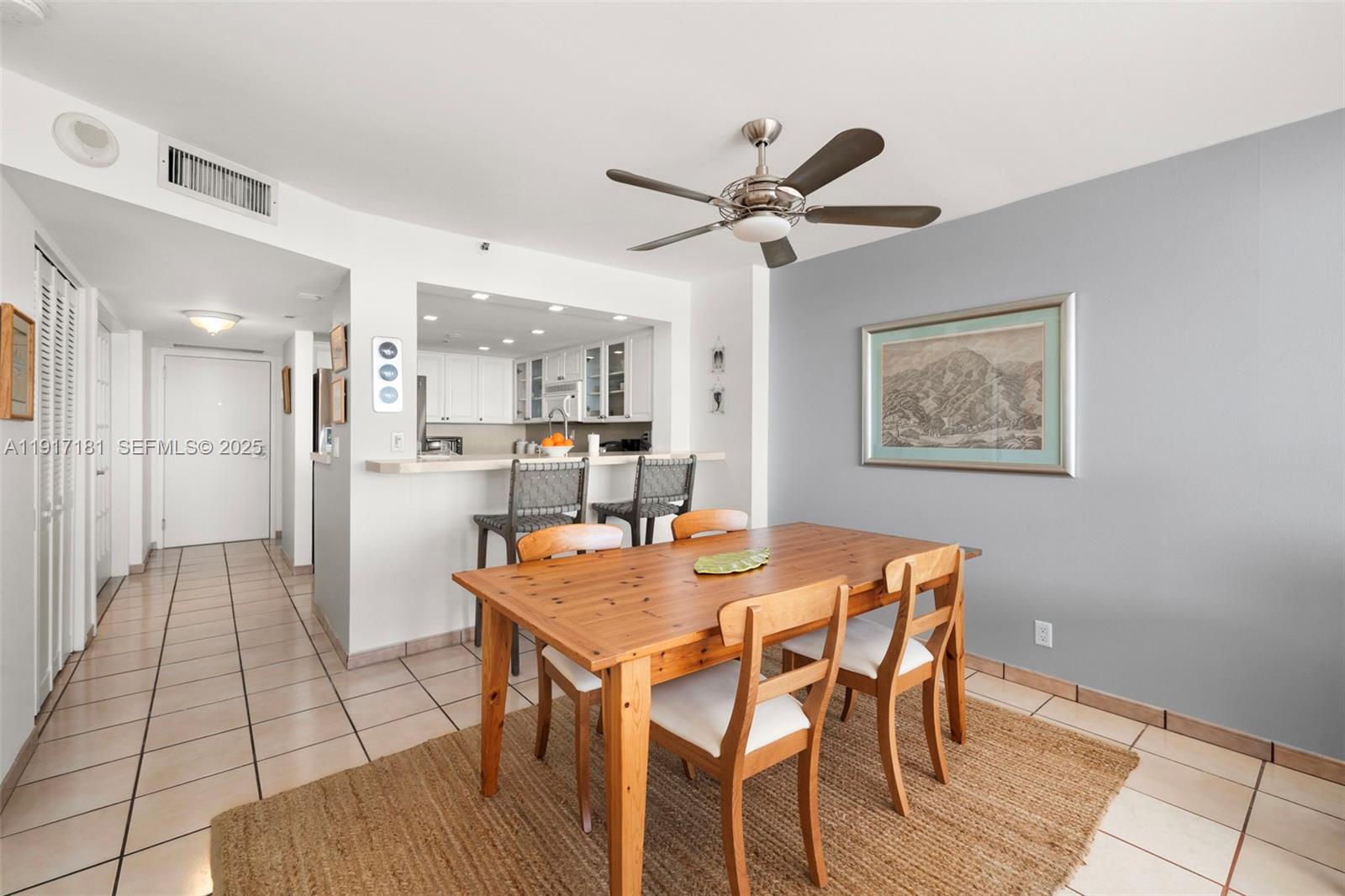 2555 Collins Ave # 805