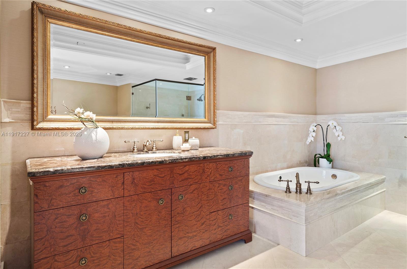 808 Brickell Key Dr # 1802