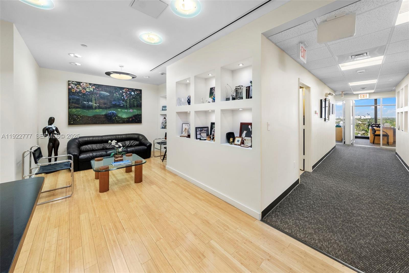 1680 Michigan Ave Unit: PH1A-PH1D