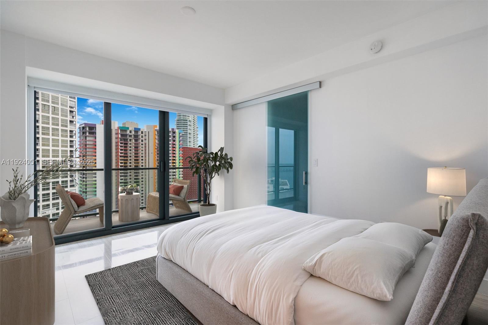 1451 Brickell Ave # 2003