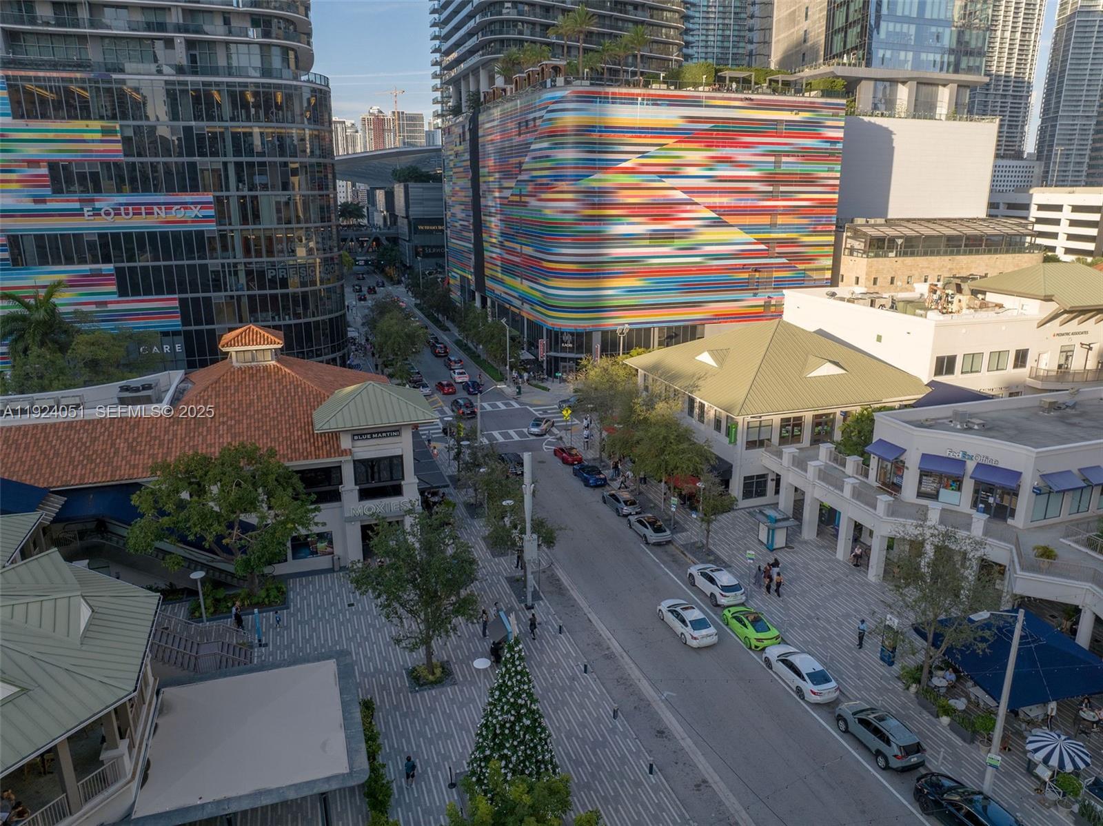 1451 Brickell Ave # 2003