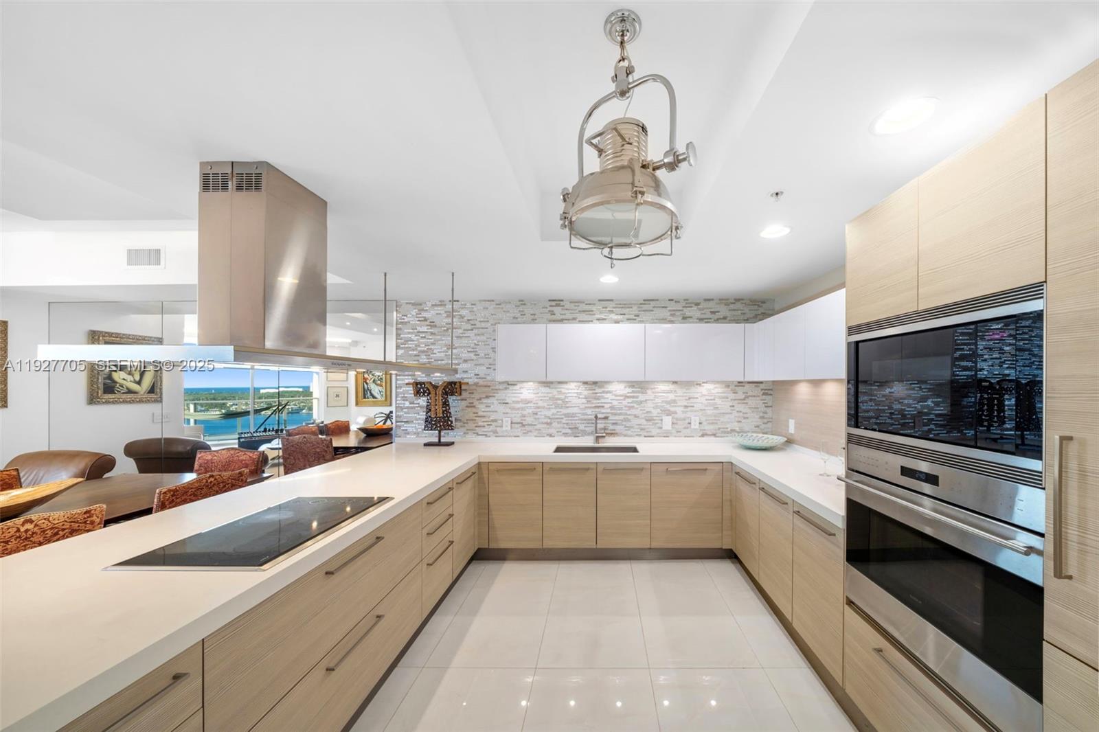 17301 Biscayne Blvd # 1803