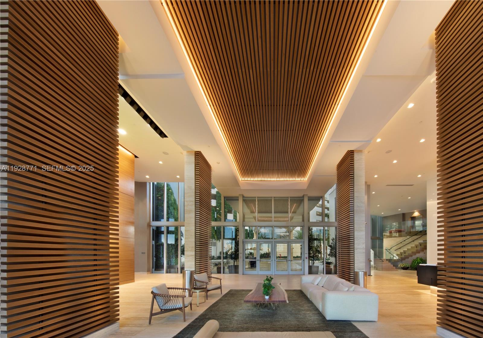 16385 Biscayne Blvd # 503