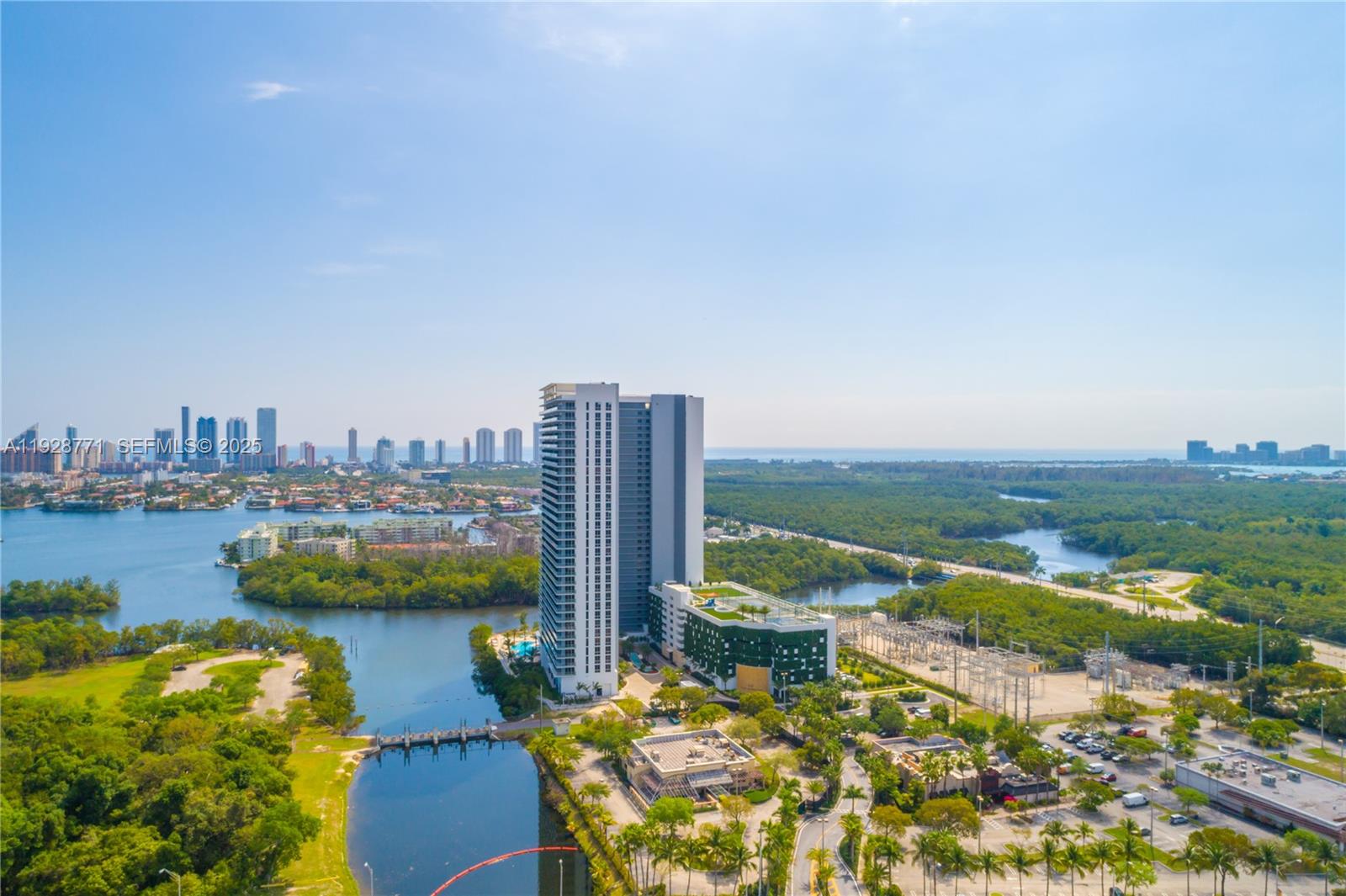 16385 Biscayne Blvd # 503