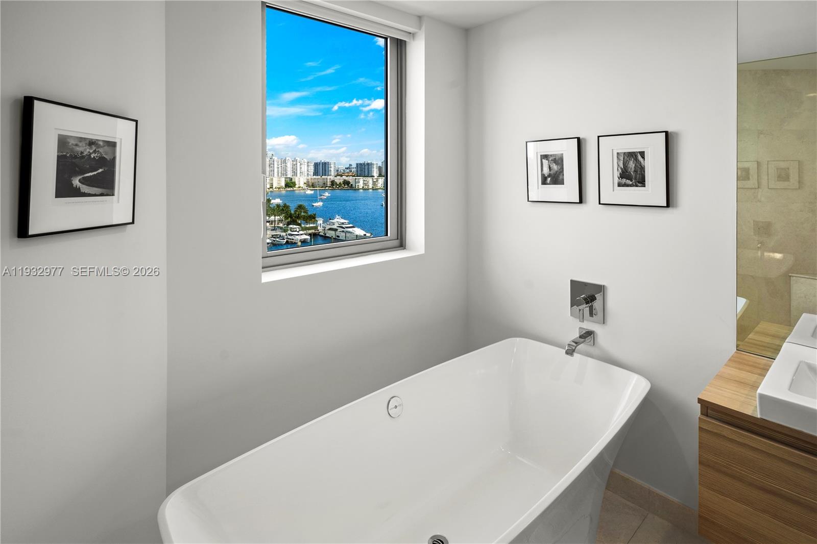 17111 Biscayne Blvd # 803