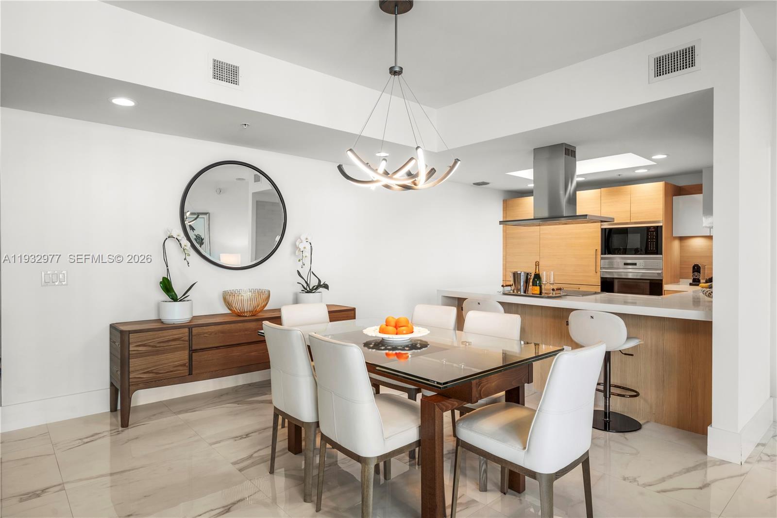 17111 Biscayne Blvd # 803