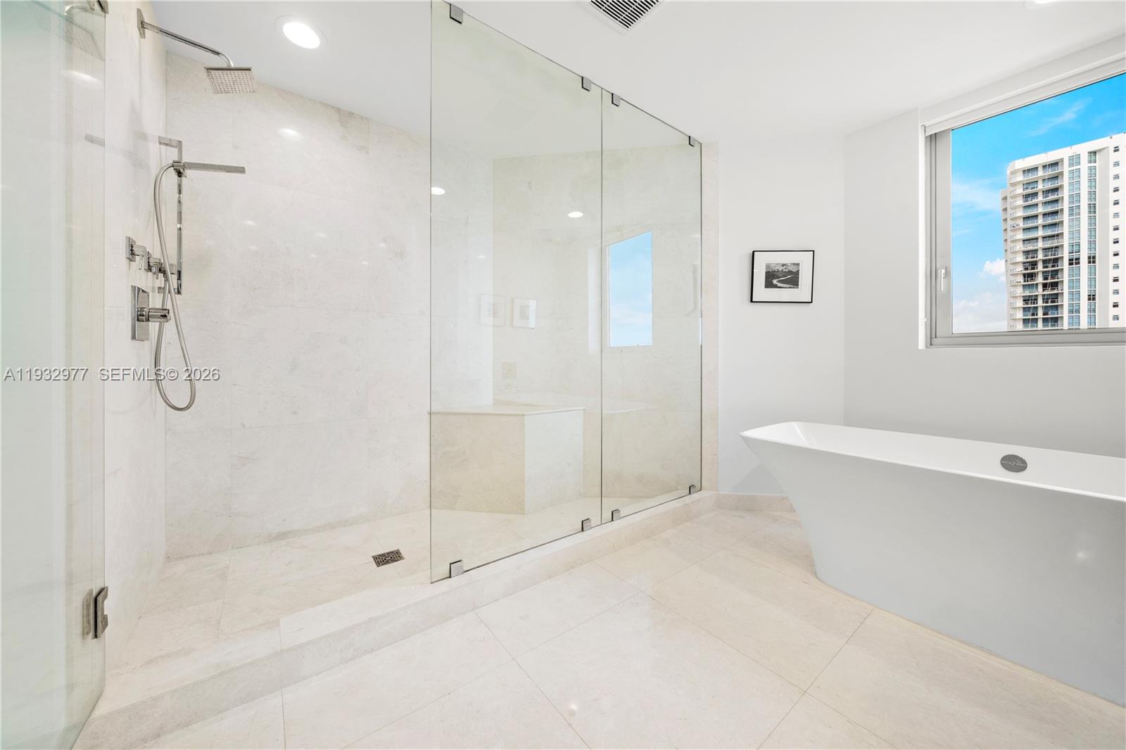 17111 Biscayne Blvd # 803