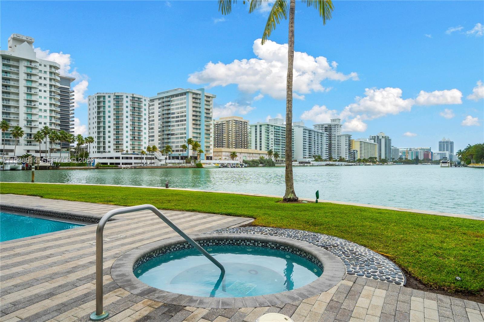 6103 Aqua Ave # 701