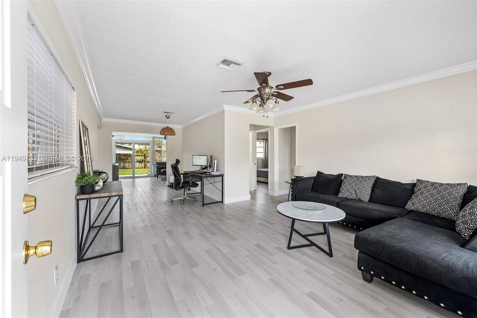 81 NE 47th St