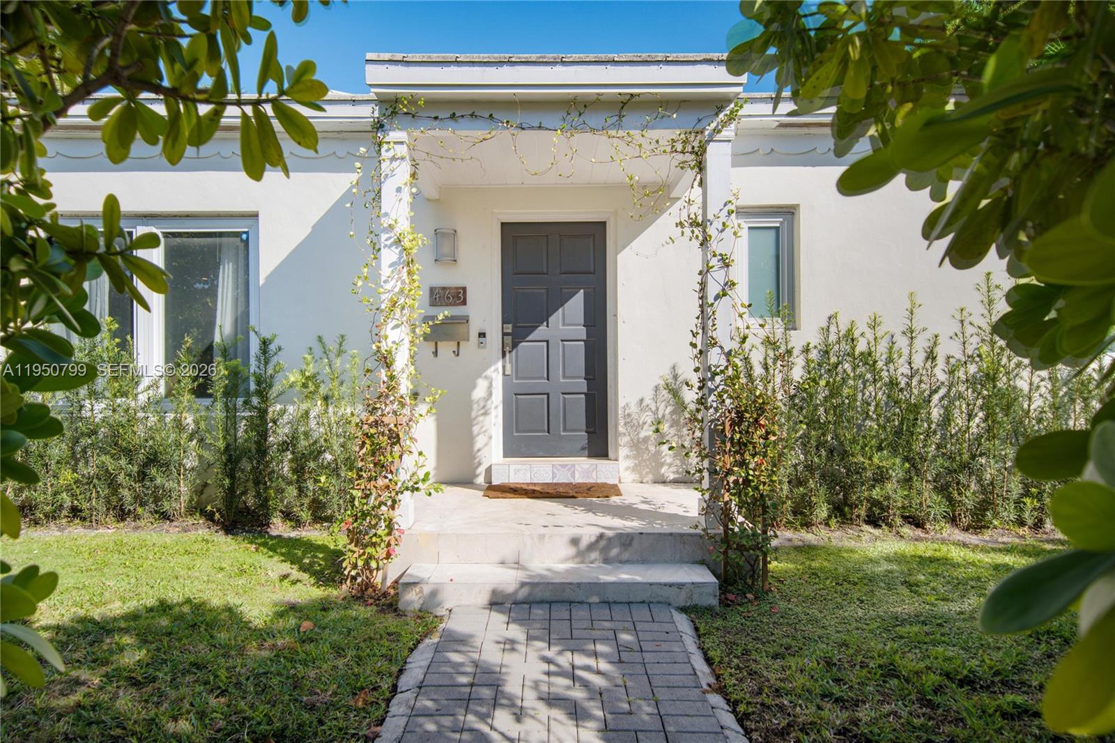 463 W 62nd St
