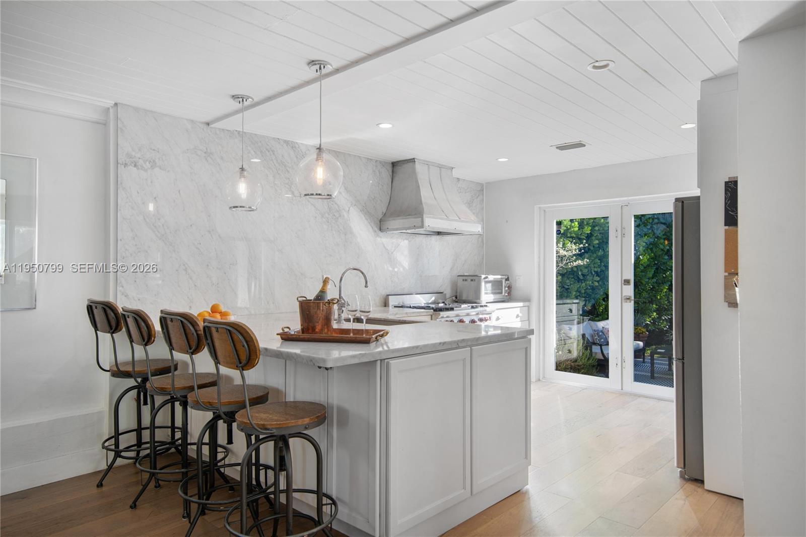 463 W 62nd St