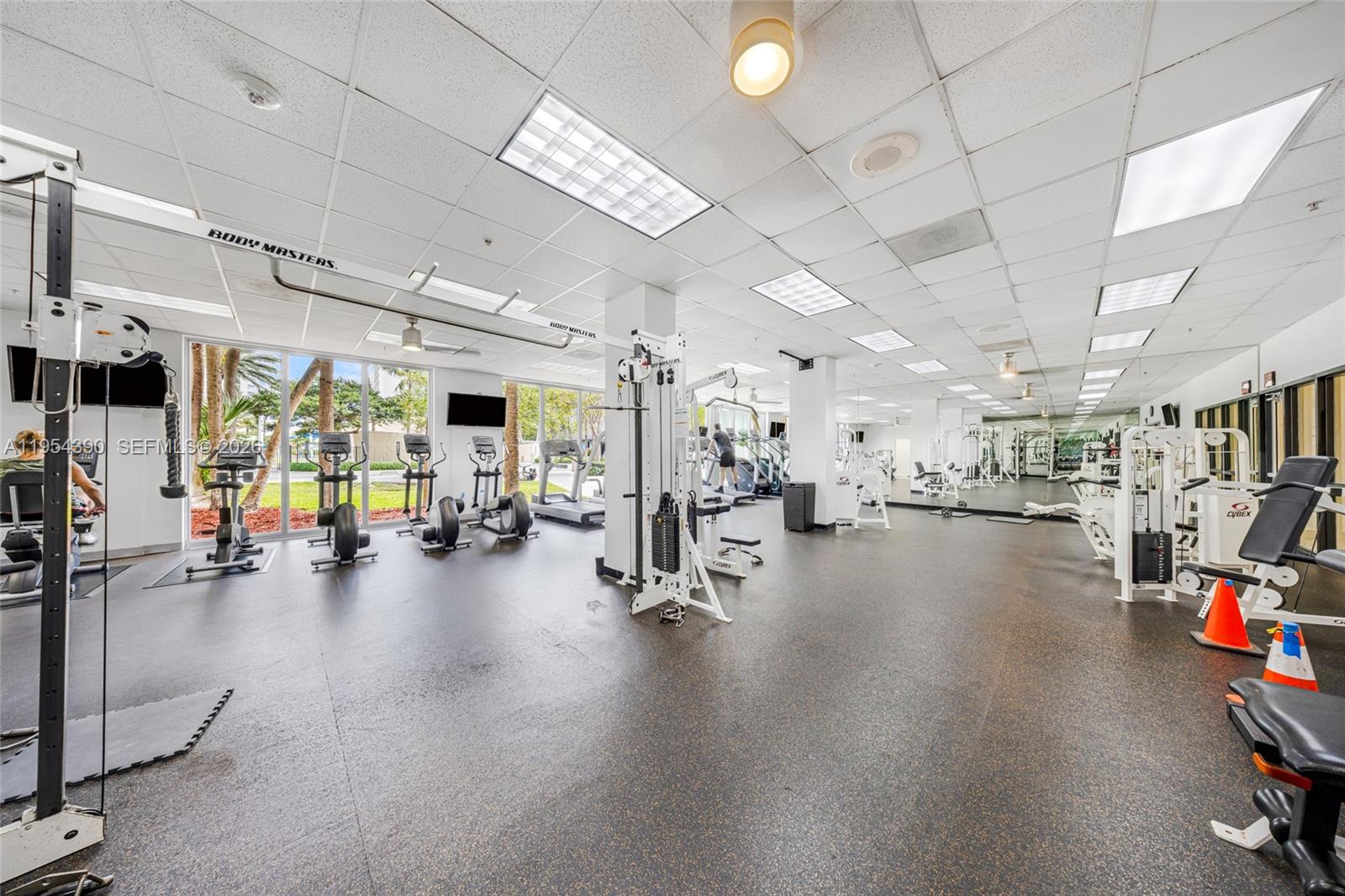 19370 Collins Ave # 502