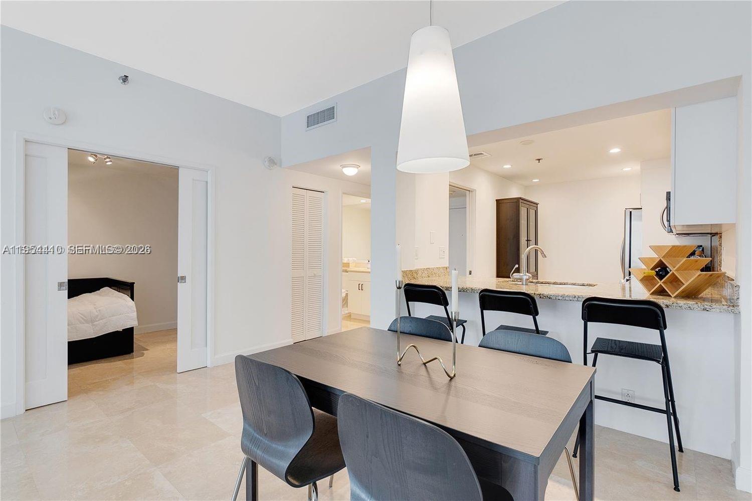 201 Crandon Blvd # 432