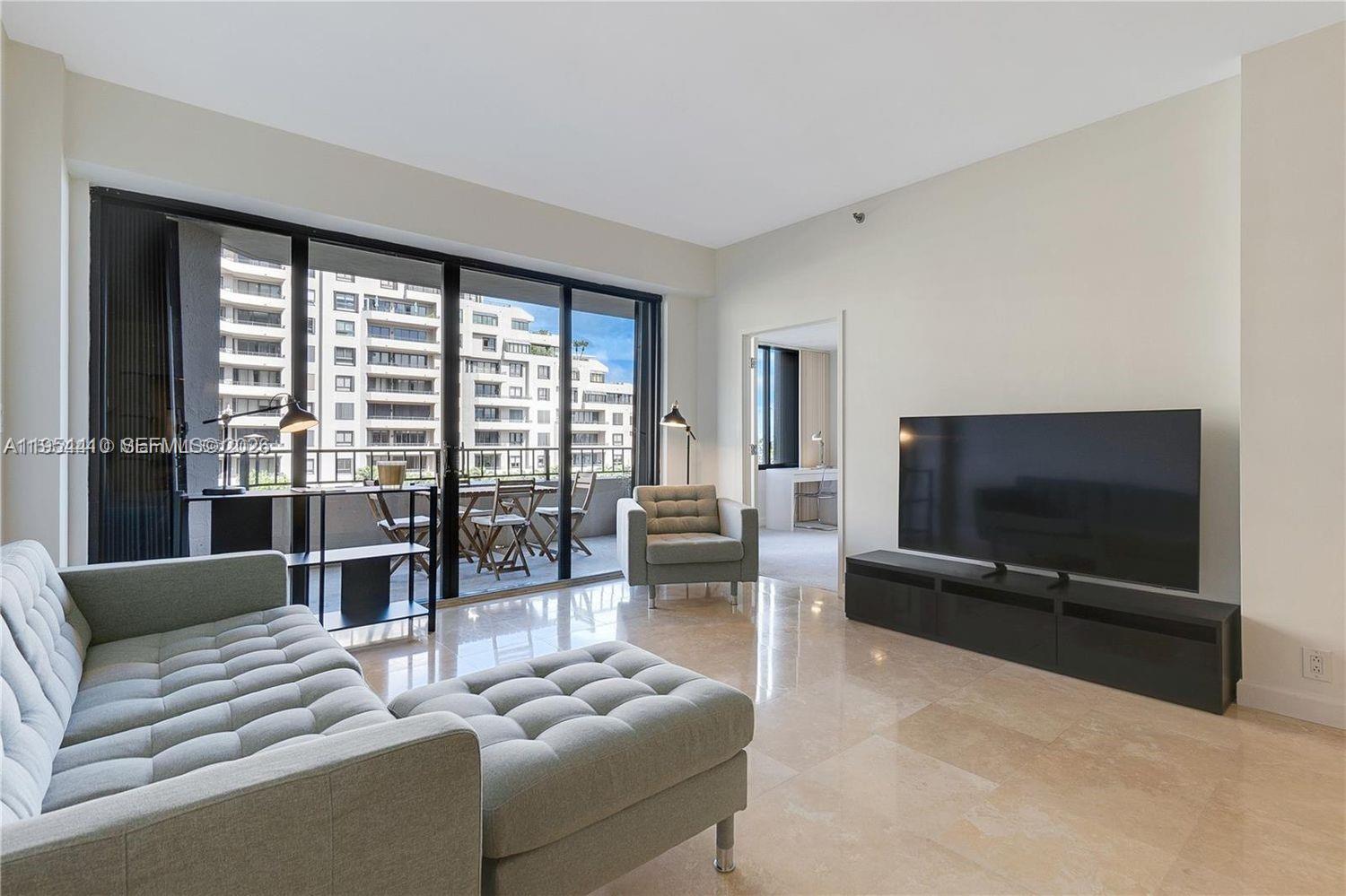 201 Crandon Blvd # 432