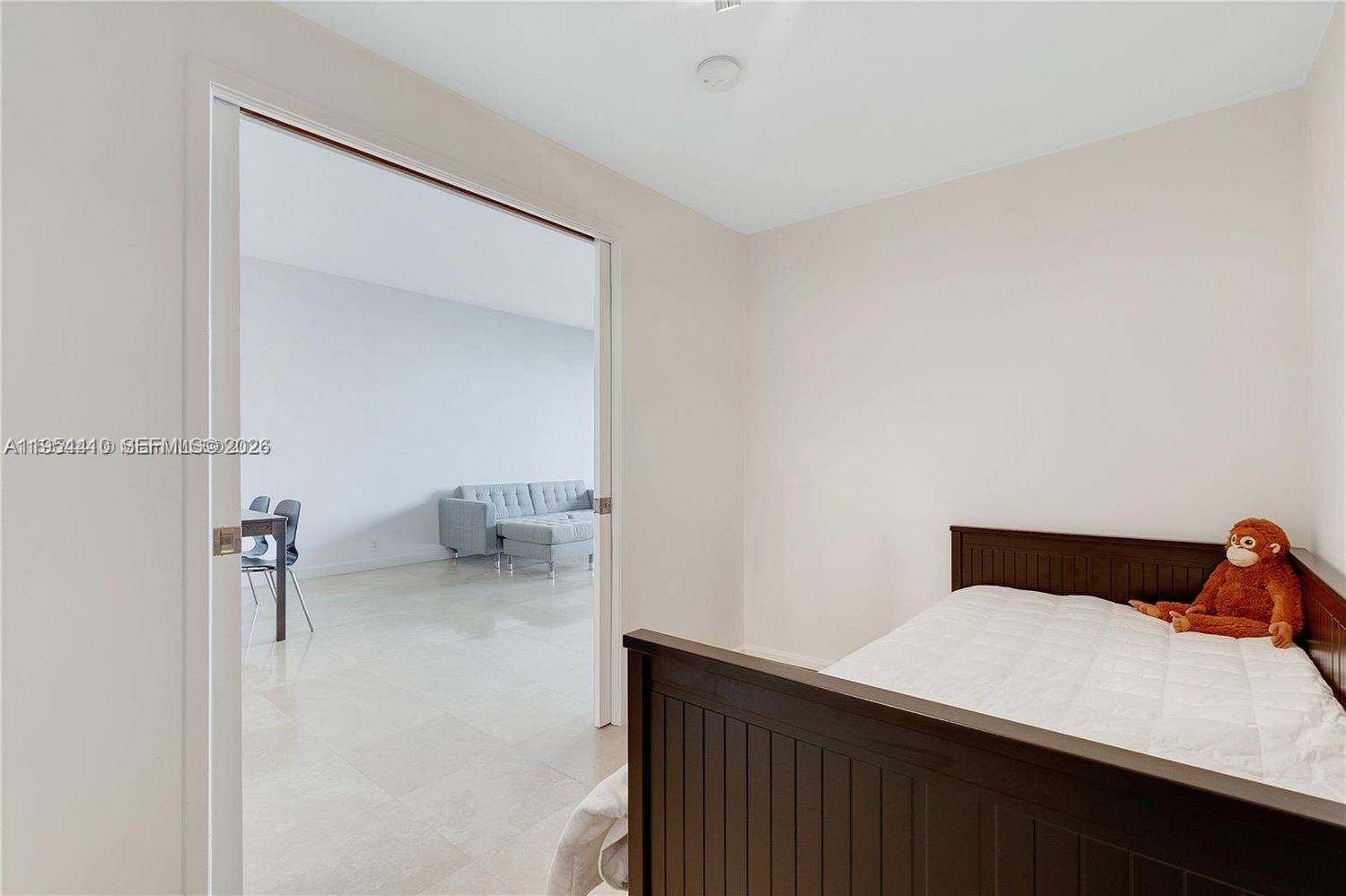 201 Crandon Blvd # 432