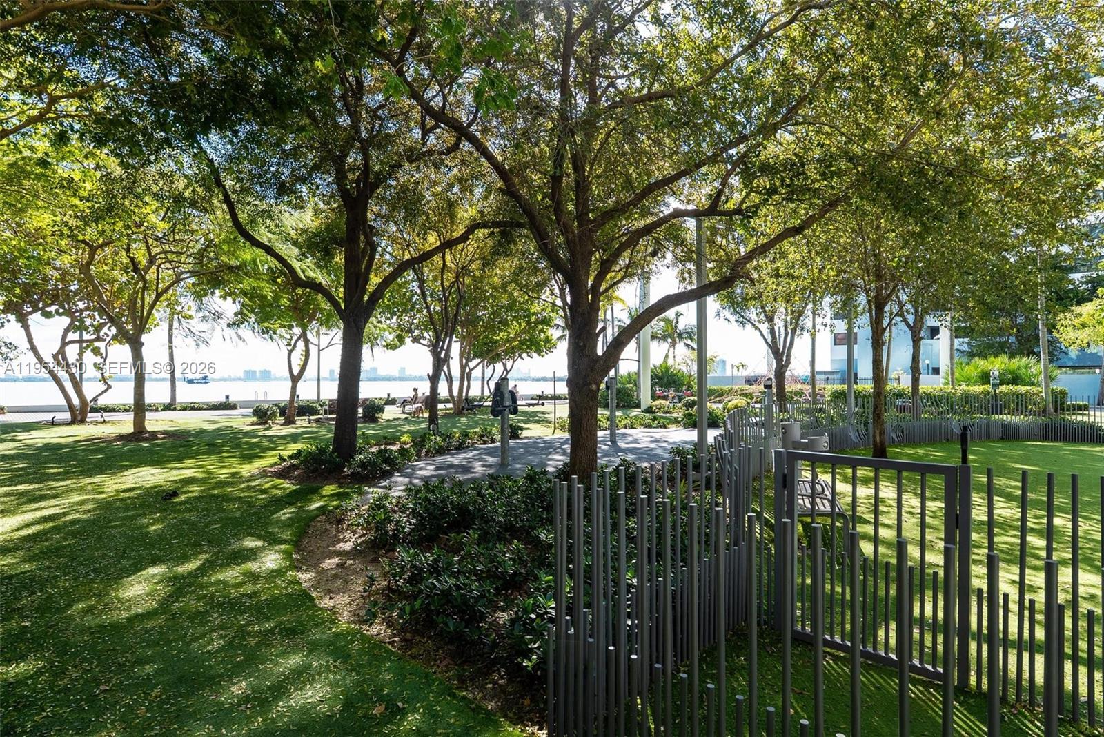 3131 NE 7th Ave Unit: UPH5303