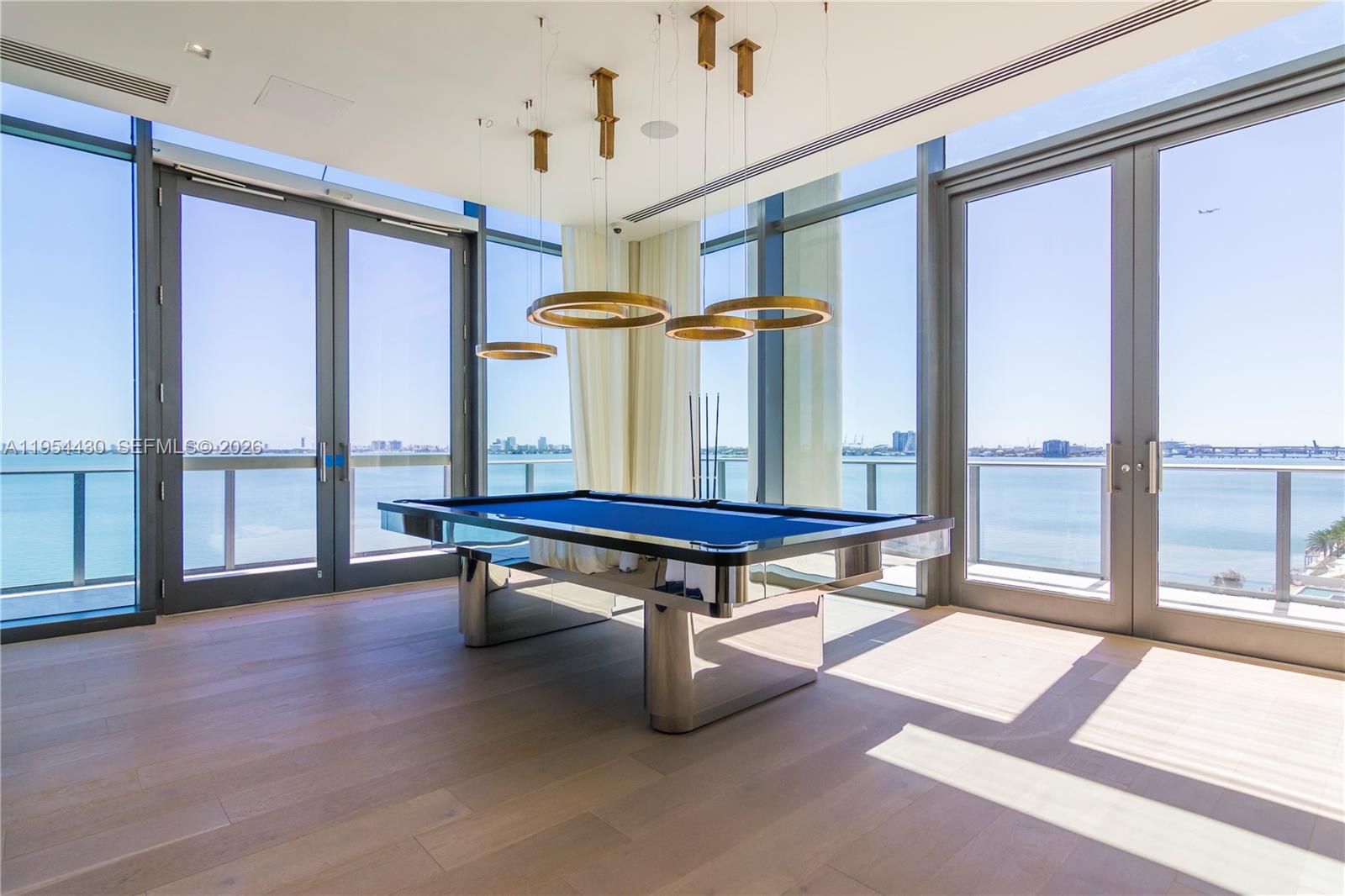 3131 NE 7th Ave Unit: UPH5303