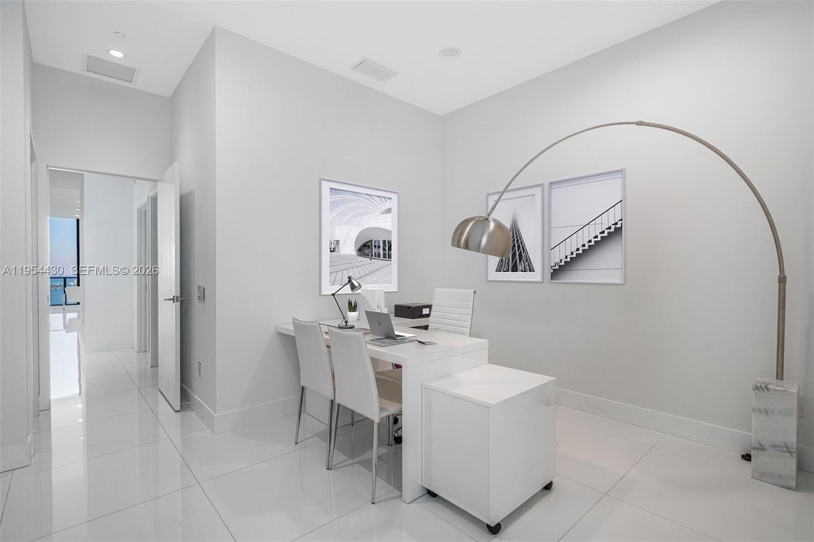 3131 NE 7th Ave Unit: UPH5303