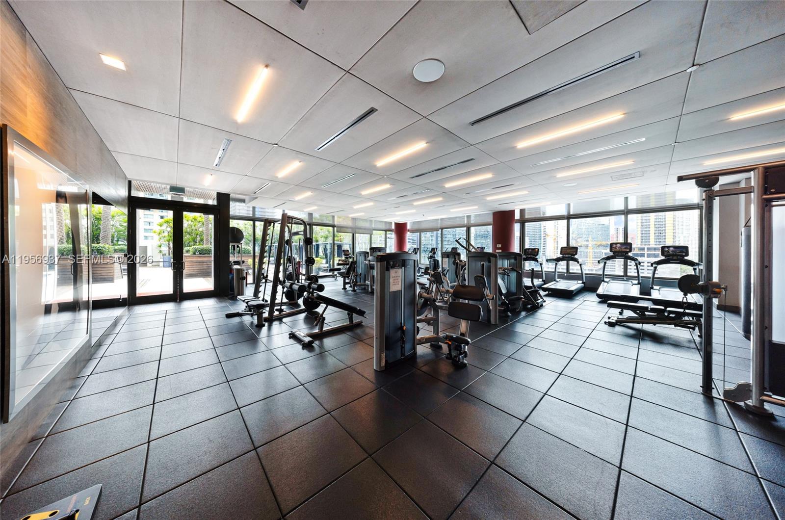 1080 Brickell Ave # 2708