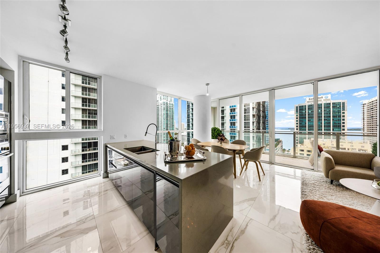 1080 Brickell Ave # 2708