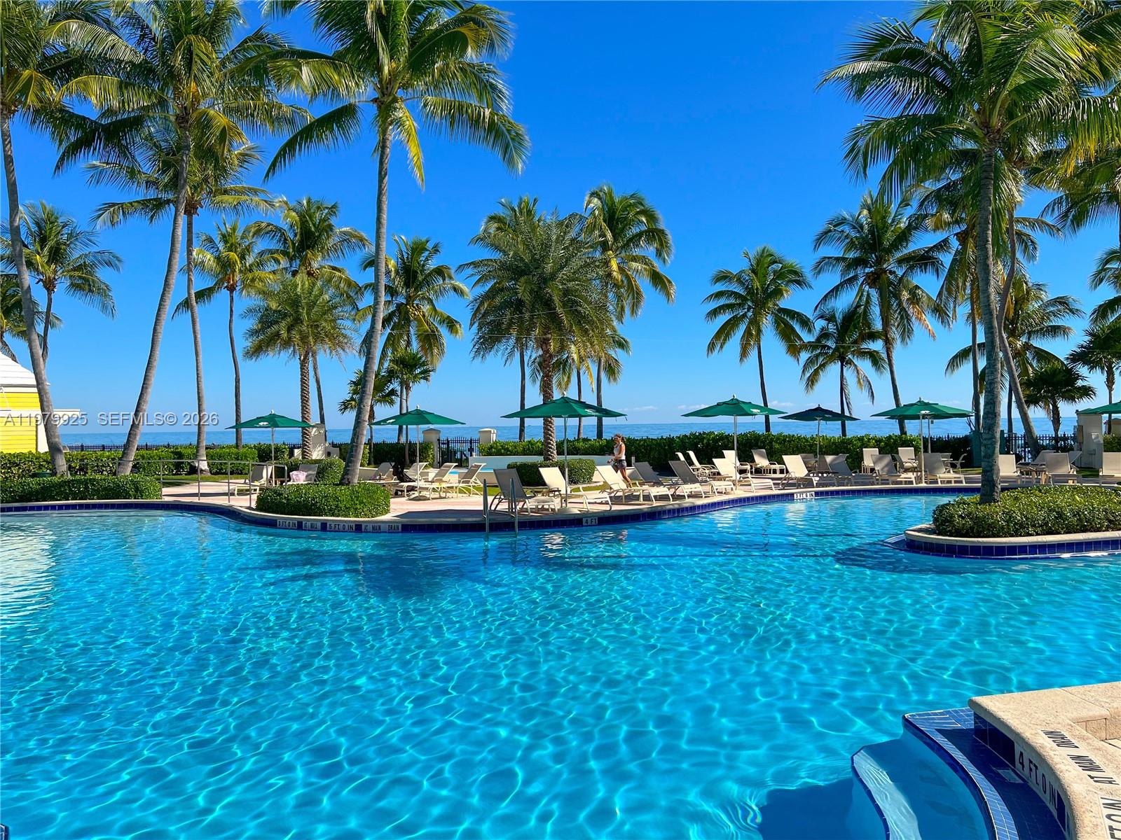 781 Crandon Blvd # 804