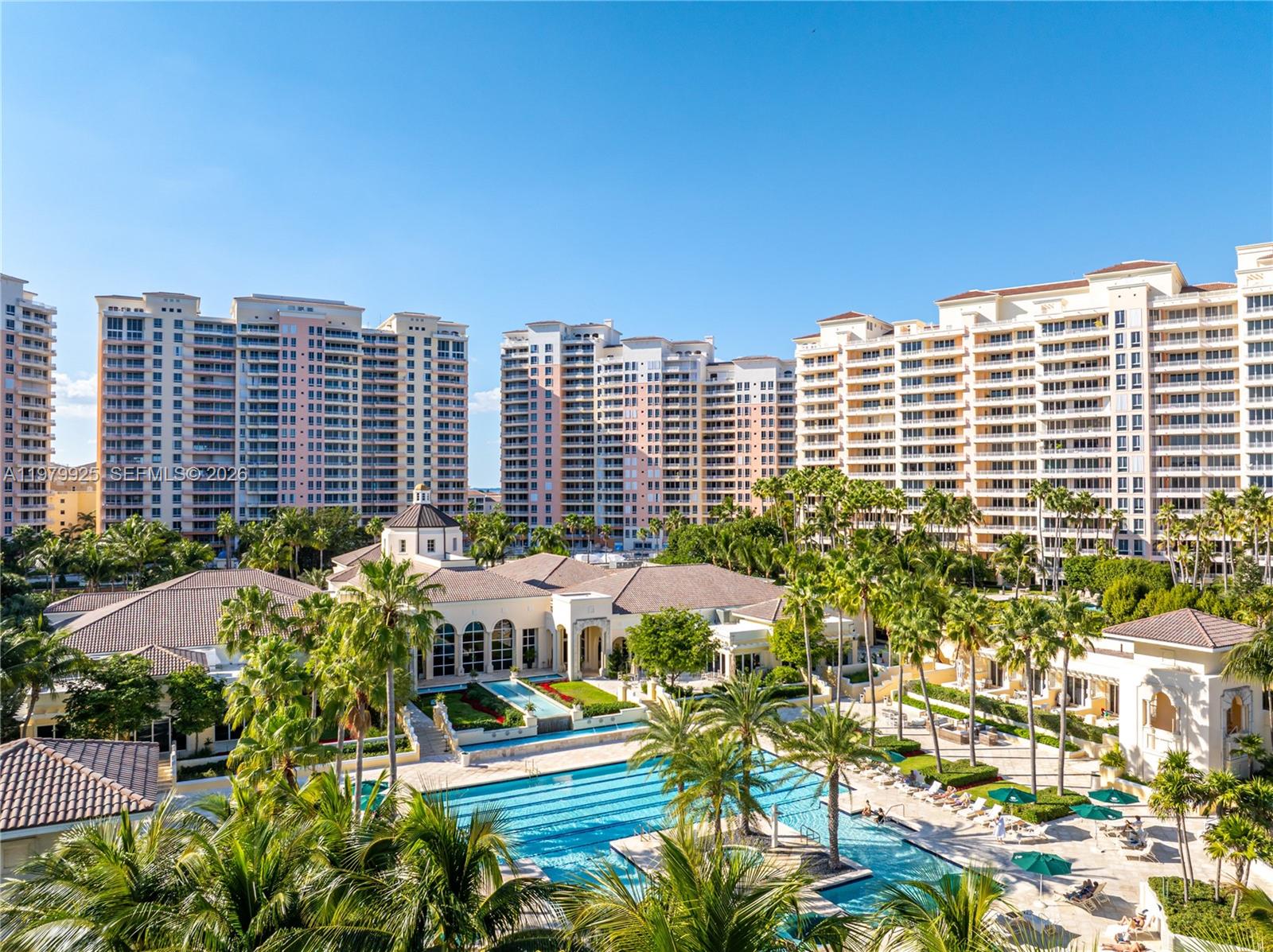 781 Crandon Blvd # 804