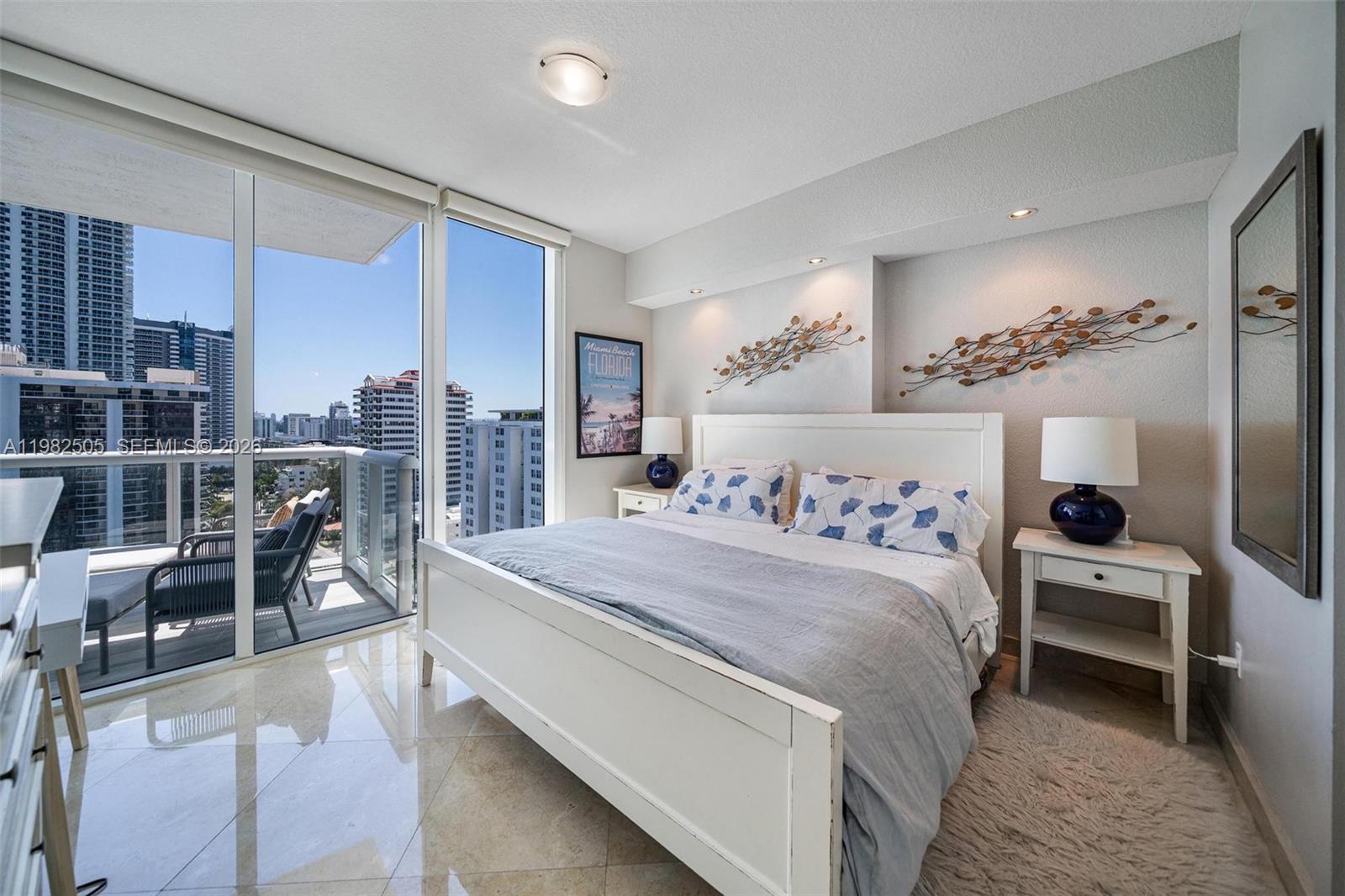 6515 Collins Ave # 1507