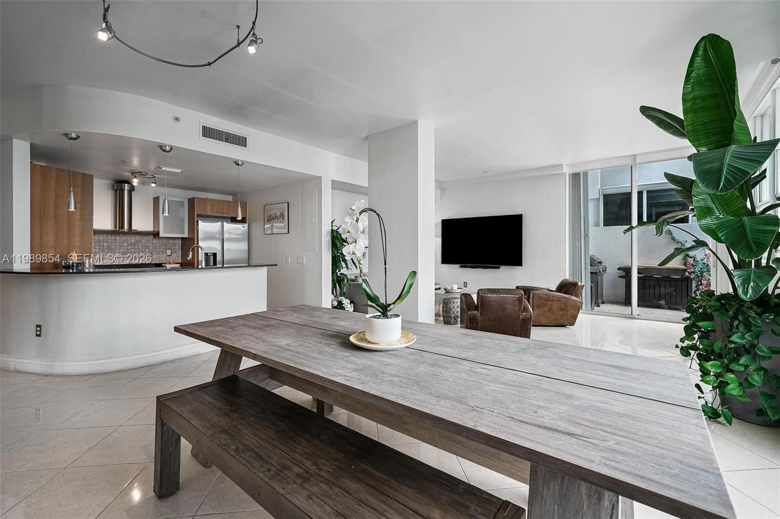 5970 Indian Creek Dr # 4 Unit: PH-4