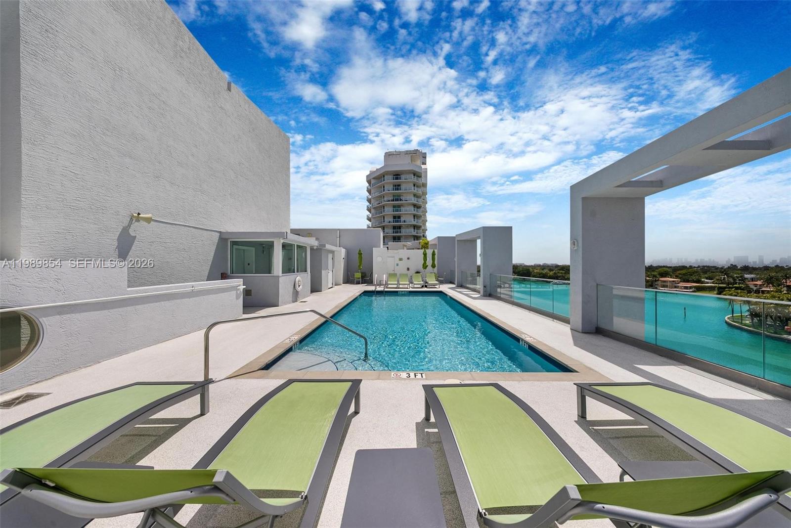 5970 Indian Creek Dr # 4 Unit: PH-4