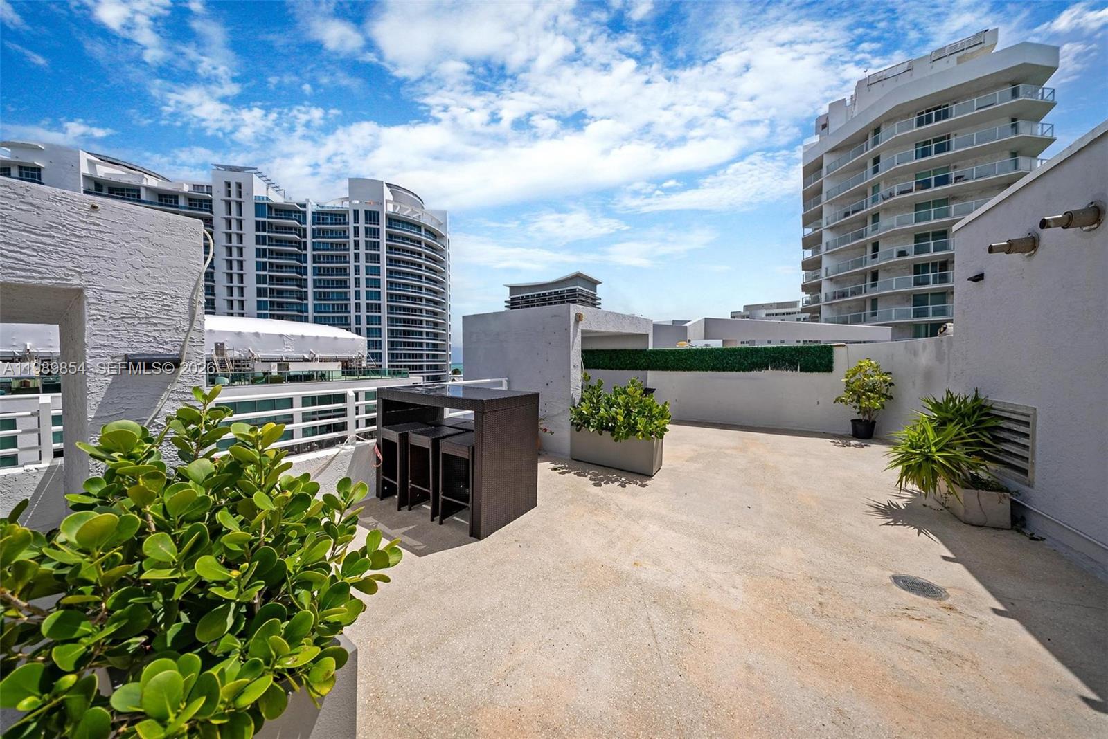 5970 Indian Creek Dr # 4 Unit: PH-4