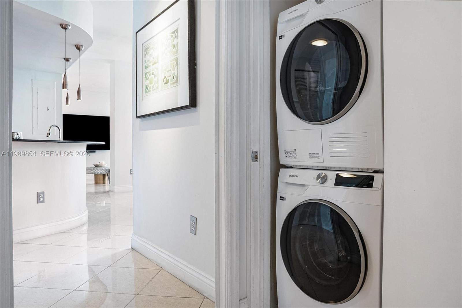 5970 Indian Creek Dr # 4 Unit: PH-4