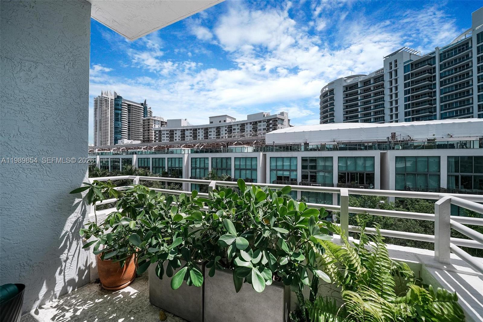 5970 Indian Creek Dr # 4 Unit: PH-4