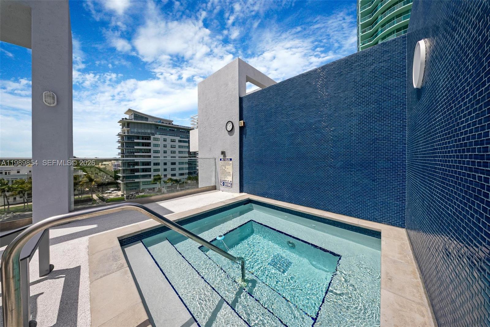 5970 Indian Creek Dr # 4 Unit: PH-4