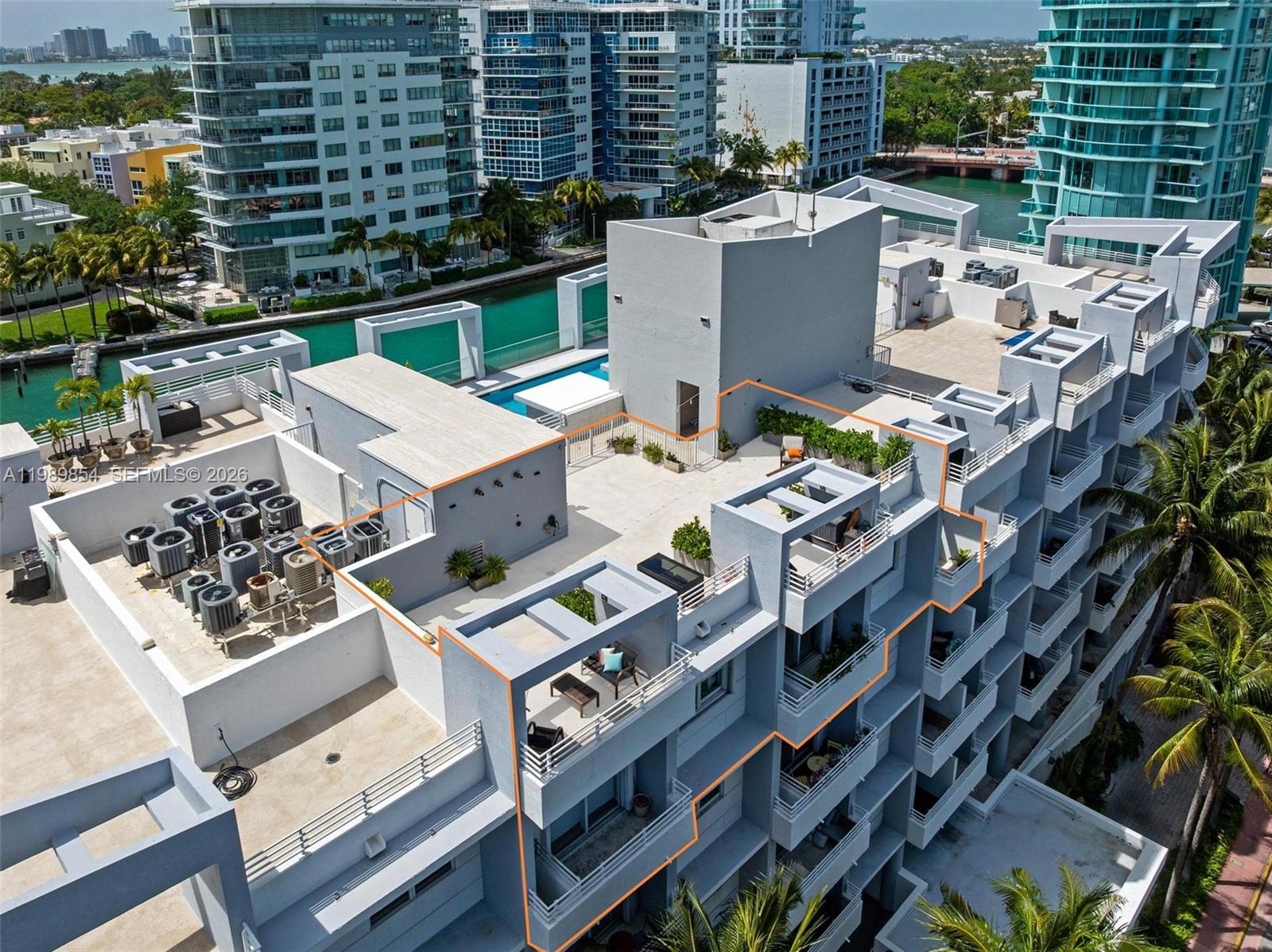 5970 Indian Creek Dr # 4 Unit: PH-4