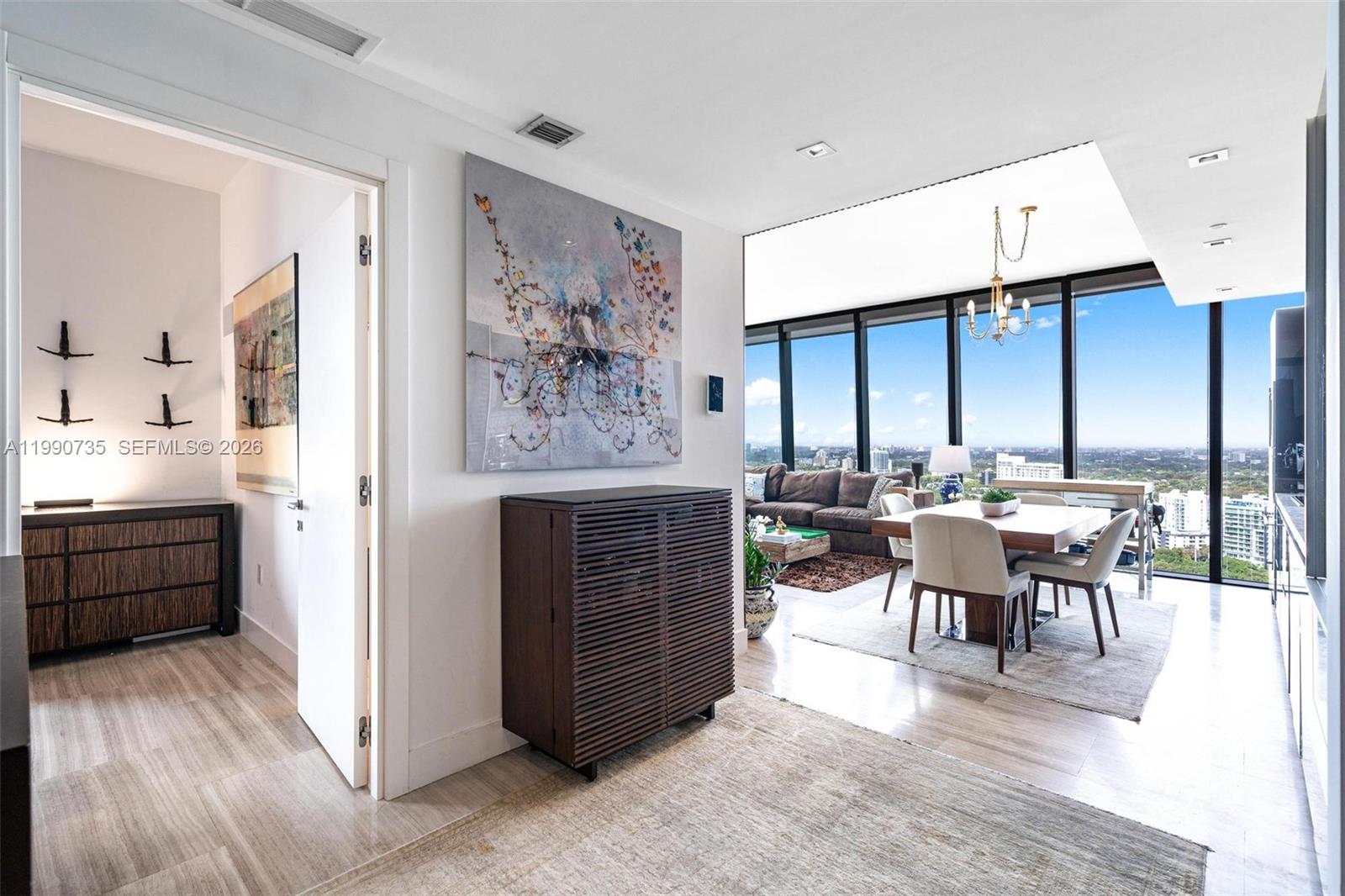 1451 Brickell Ave # 2704