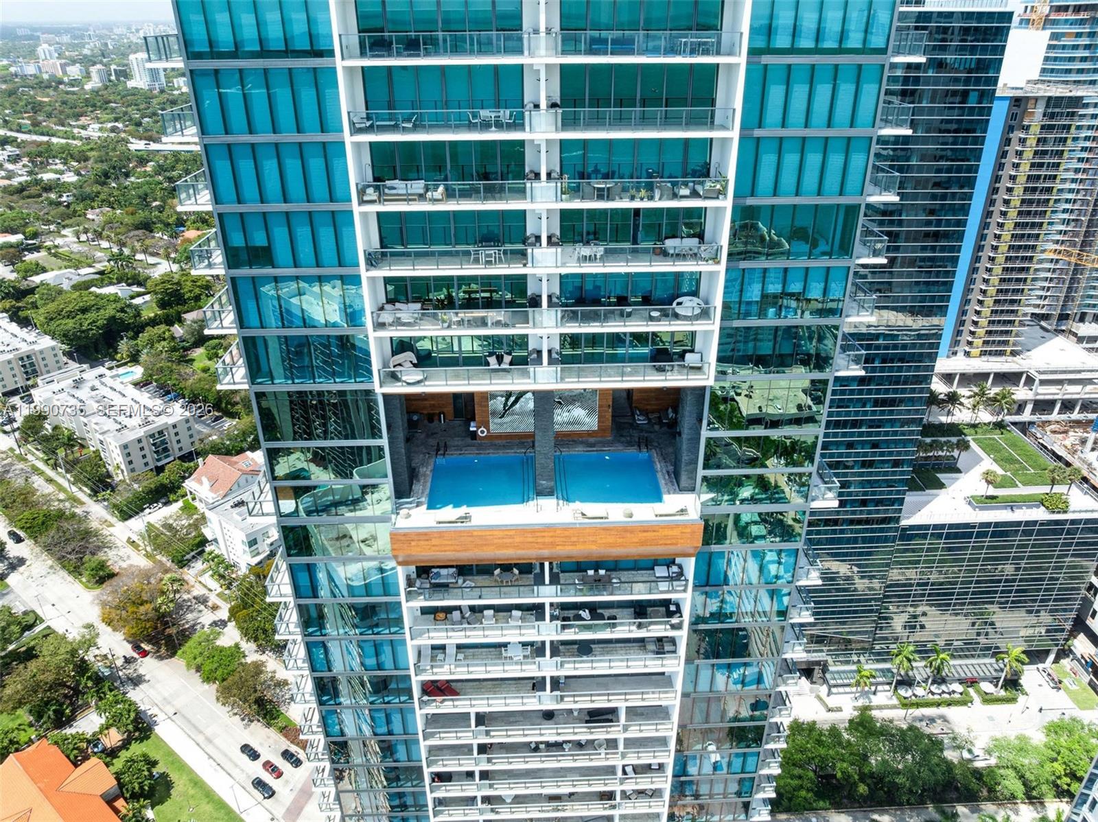 1451 Brickell Ave # 2704