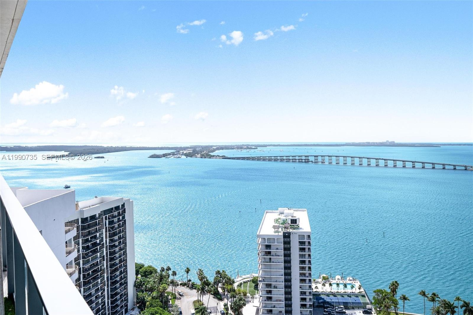 1451 Brickell Ave # 2704