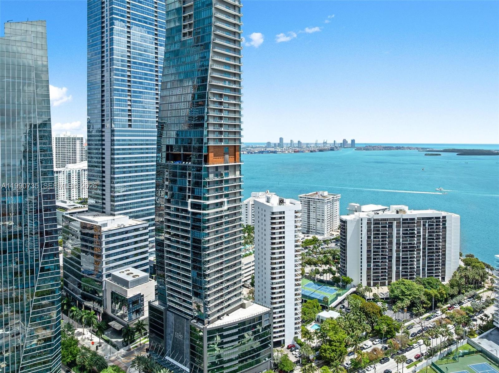 1451 Brickell Ave # 2704